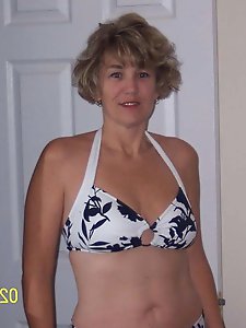 Mature Swinging Blonde