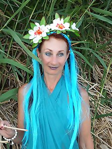 Superb old MILFs on porno gallery