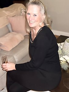 Old and young Pink Panties photo gallery 37