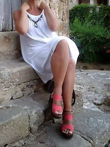 Old female enjoys a tasty boner very much