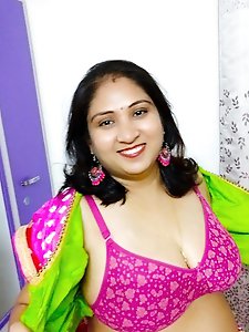 Indian sister-in-law Shweta