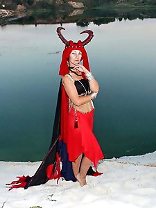 Mature women are revealing their breasts