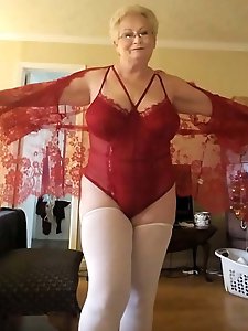 Polish tarts are spreading hips