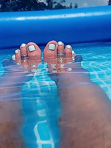 Submerged feet collection 1