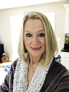 65 YEAR OLD STEPMOM MODEL mixed photos